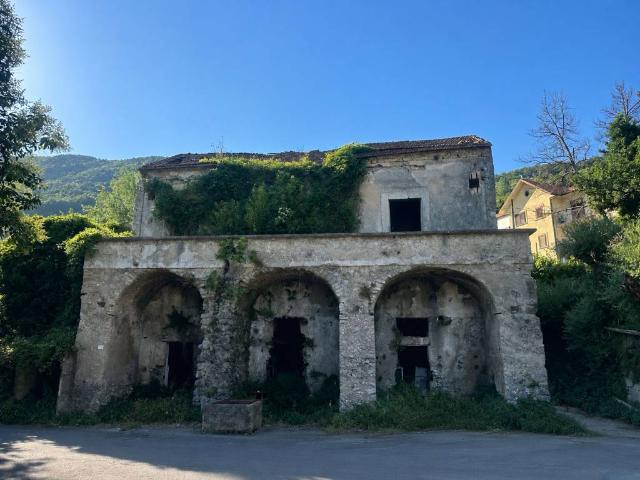 Rustico in vendita a Tramonti, Campania