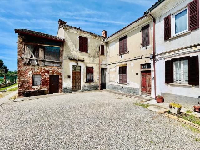 Rustico in vendita a Travacò Siccomario, Lombardia