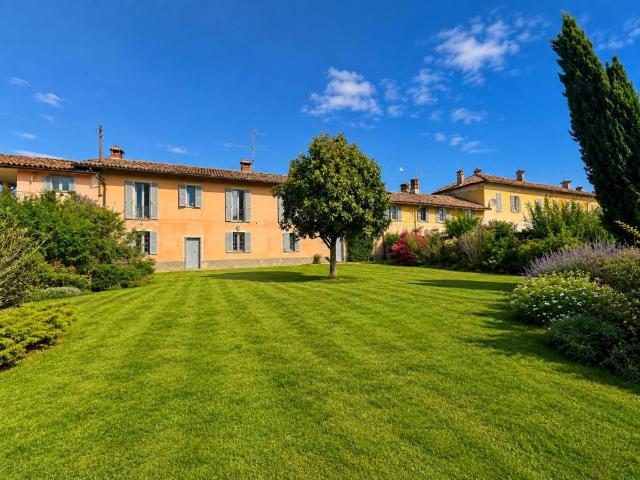 Rustico in vendita a Travacò Siccomario, Lombardia