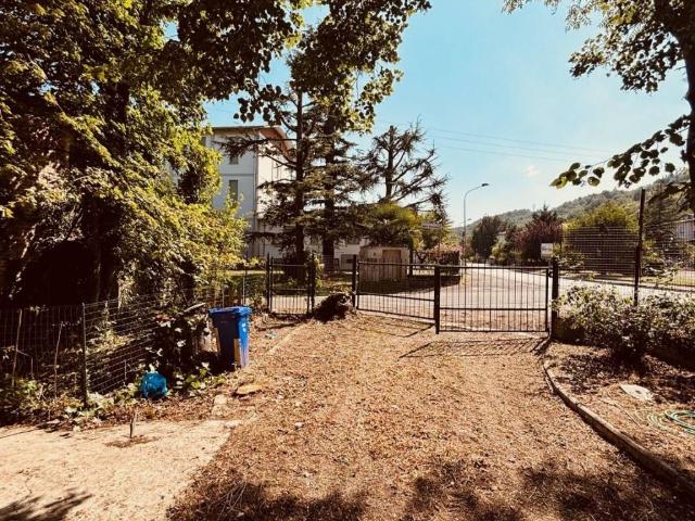 Rustico in vendita a Traversetolo, Reggio Emilia