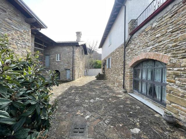 Rustico in vendita a Denavolo, Travo