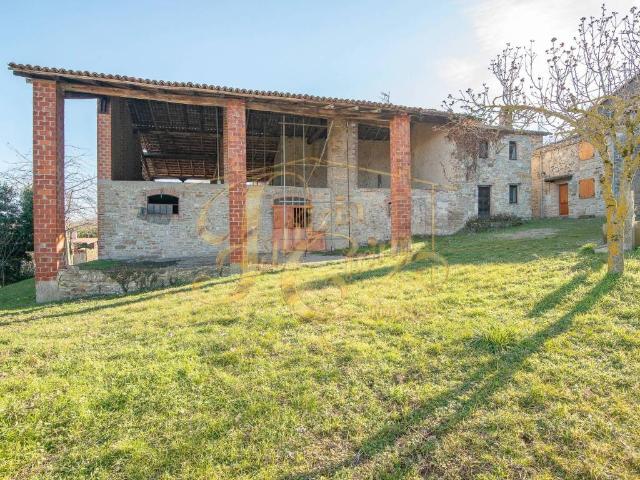 Rustico in vendita a Costa del Grillo, Travo