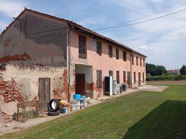 Rustico in vendita a Sant'Ambrogio, Trebaseleghe