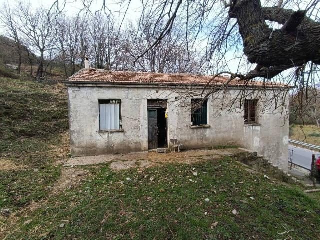 Rustico in vendita a Trecchina, Basilicata