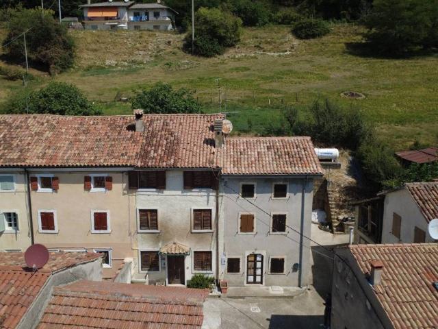 Rustico in vendita a Tregnago, Veneto