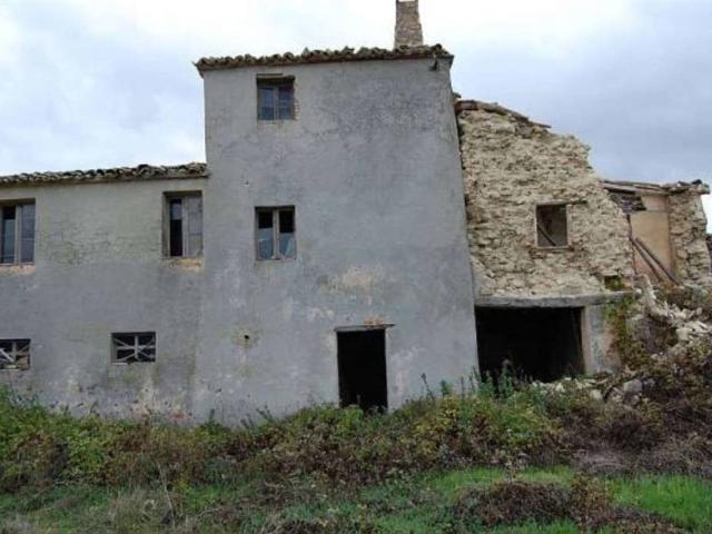 Rustico in vendita a Marche, Macerata