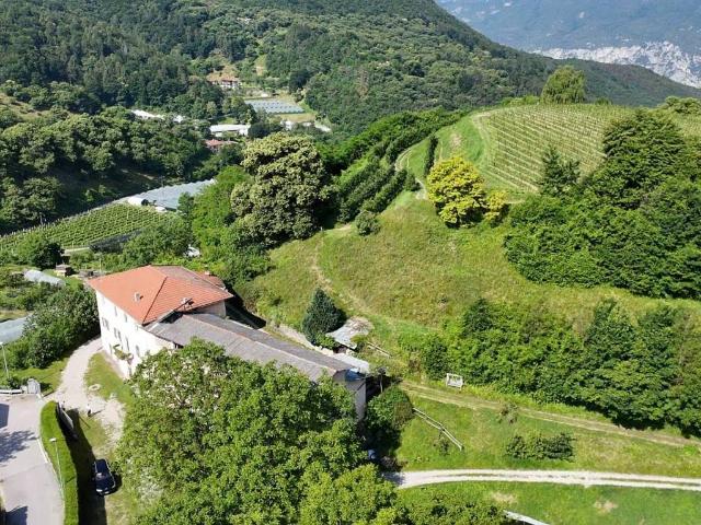 Rustico in vendita a Territorio Val d'Adige, Trento