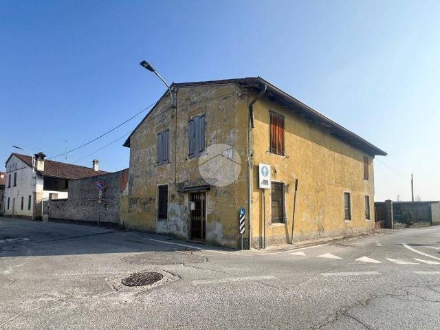 Rustico in vendita a Trenzano, Lombardia