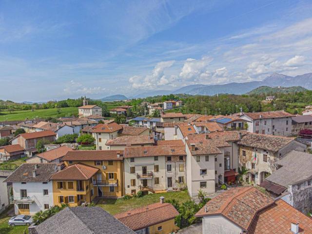 Rustico in vendita a Treppo Grande, Friuli-Venezia Giulia