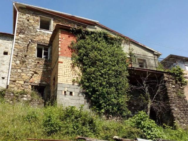 Rustico in vendita a Unione di comuni Montana Lunigiana, Tresana