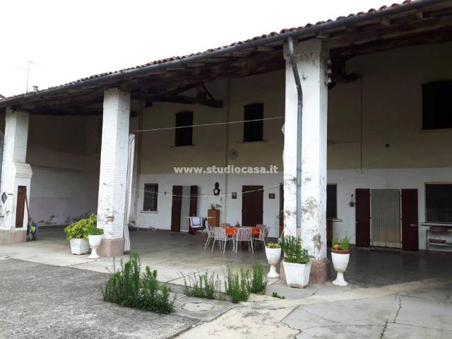 Rustico in vendita a Trescore Cremasco, Lombardia