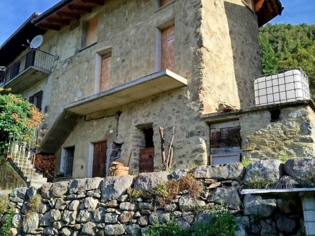 Rustico in vendita a Tresivio, Lombardia