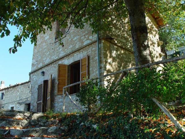 Rustico in vendita a Trevi, Umbria