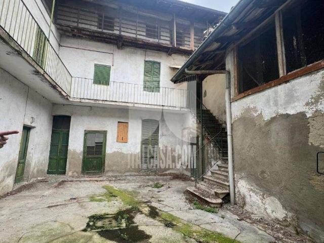 Rustico in vendita a Treviglio, Lombardia