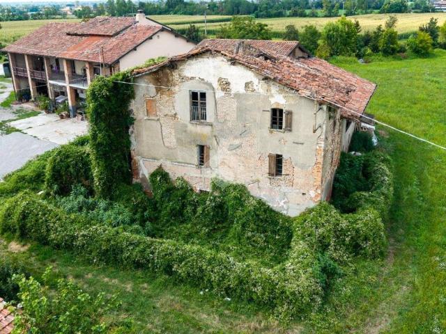 Rustico in vendita a Treviglio, Lombardia