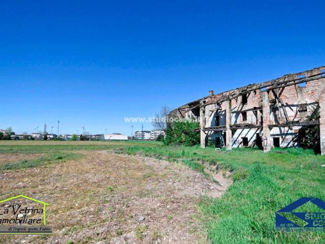 Rustico in vendita a Treviglio, Lombardia