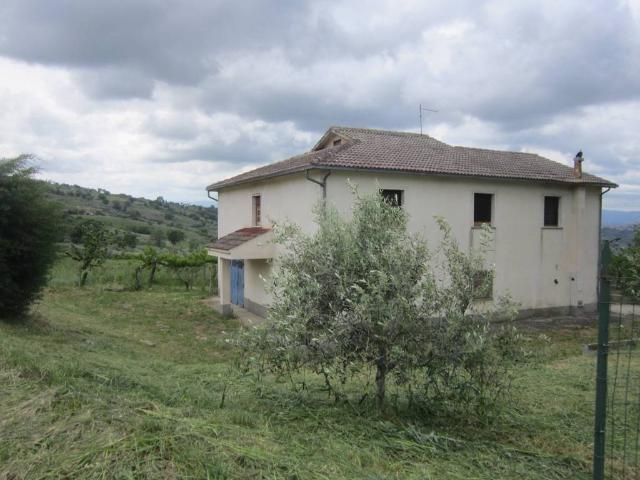 Rustico in vendita a Trivento, Molise