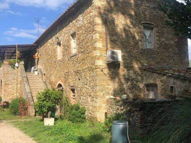 Rustico in vendita a Tuoro Sul Trasimeno, Umbria