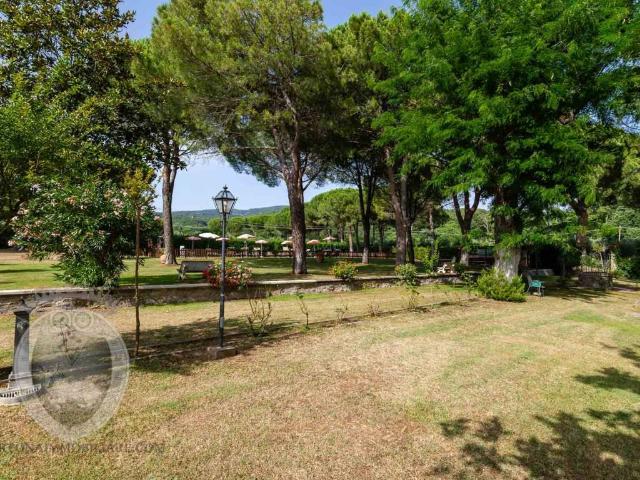 Rustico in vendita a Tuoro Sul Trasimeno, Umbria