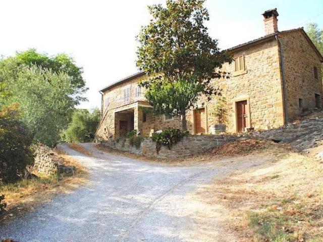 Rustico in vendita a Tuoro Sul Trasimeno, Umbria