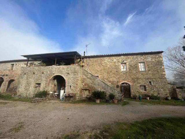 Rustico in vendita a Sanguineto, Tuoro Sul Trasimeno