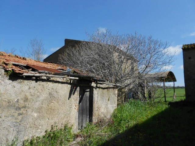 Rustico in vendita a Montebello, Tuscania