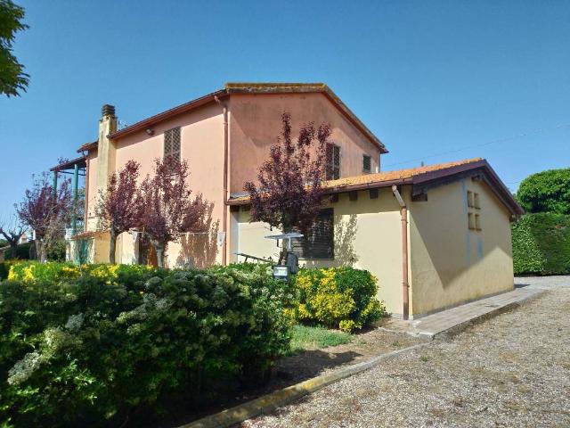Rustico in vendita a Tuscania, Viterbo