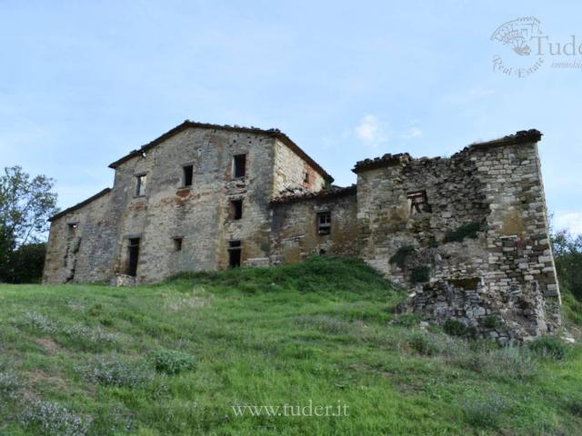 Rustico in vendita a Umbertide, Umbria