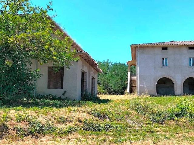 Rustico in vendita a Umbertide, Umbria