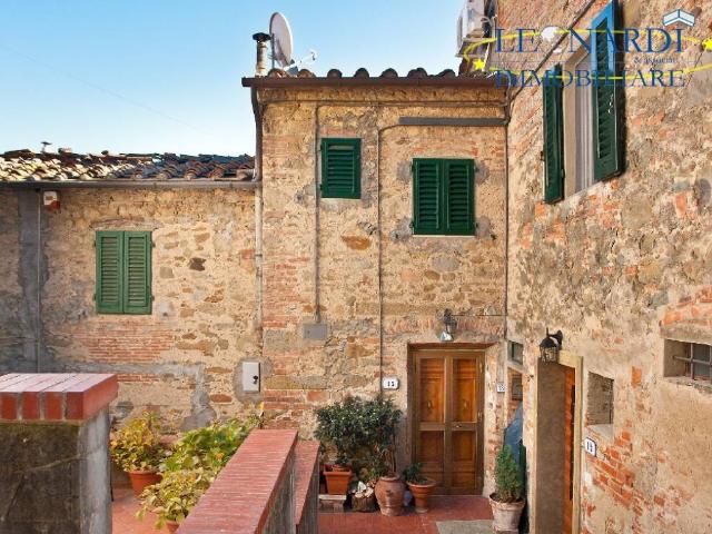 Rustico in vendita a Umbertide, Umbria