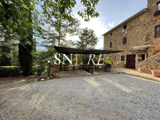 Rustico in vendita a Umbertide, Umbria