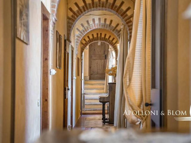 Rustico in vendita a Umbertide, Umbria