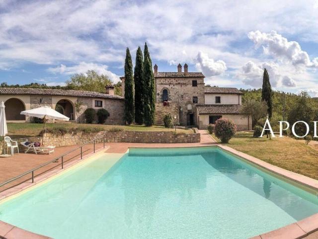 Rustico in vendita a Umbertide, Umbria
