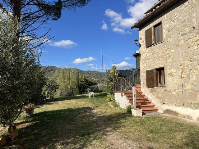Rustico in vendita a Umbertide, Umbria