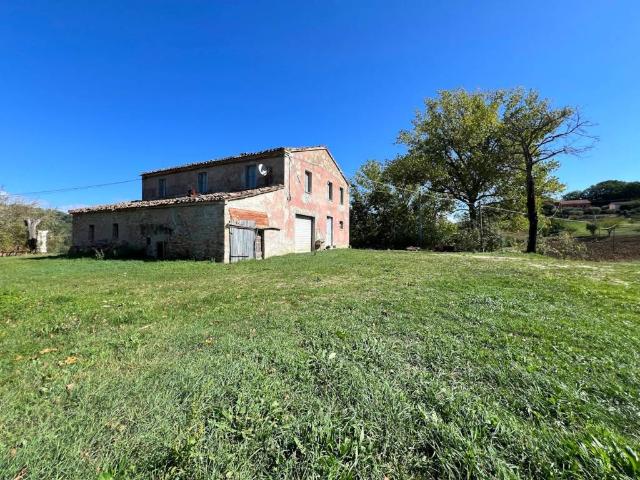 Rustico in vendita a Marche, Pesaro E Urbino