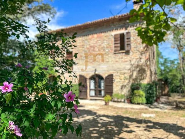 Rustico in vendita a Marche, Pesaro E Urbino