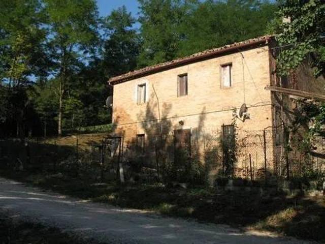 Rustico in vendita a Rancitella, Marche