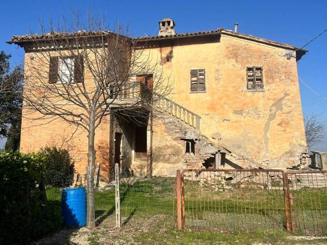 Rustico in vendita a Marche, Pesaro E Urbino