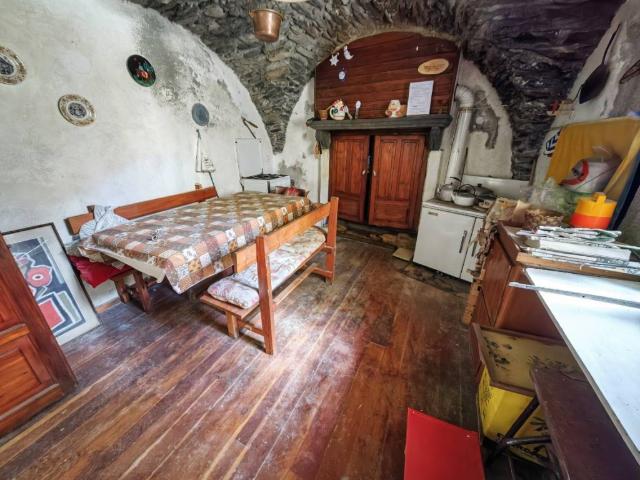Rustico in vendita a Fraisse, Usseaux