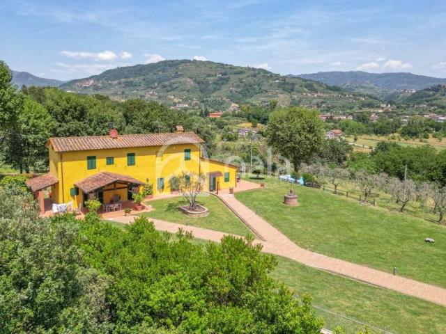 Villa Indipendente in vendita a Uzzano, Forone