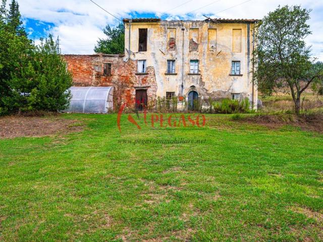 Rustico in vendita a Uzzano, Toscana