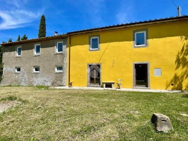 Rustico in vendita a Vaglia, Toscana