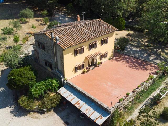Rustico in vendita a Vaglia, Toscana