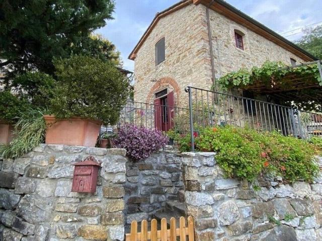 Rustico in vendita a Sofignano, Vaiano