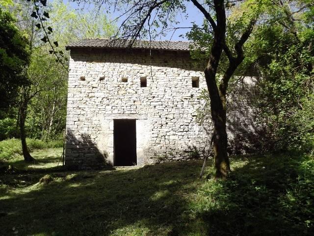 Rustico in vendita a Comunità Montana della Valle Brembana, Val Brembilla