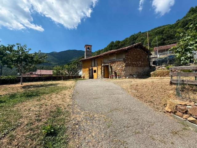 Rustico in vendita a Unione Montana di Comuni delle Valli di Lanzo, Ceronda e Casternone, Piemonte