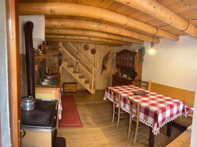 Rustico in vendita a Valbondione, Lombardia