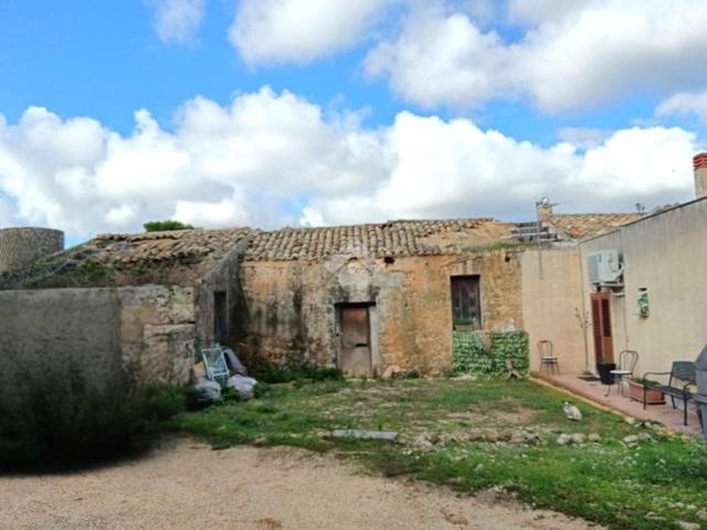 Rustico in vendita a San Marco, Valderice