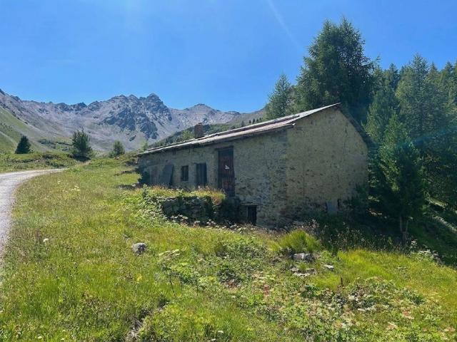 Rustico in vendita a Comunità montana Alta Valtellina, Valdidentro