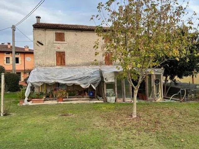 Rustico in vendita a Sona, Veneto